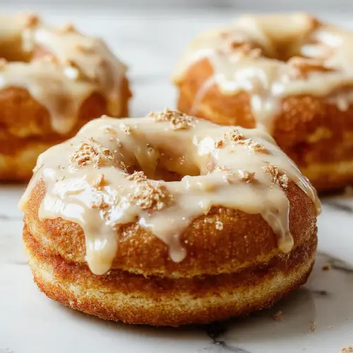 Delight in our Easy Apple Cider Cake – A Sweet Homage to Apple Cider Donuts!